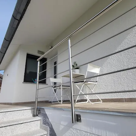 Apartament Piramida Kras Komen
