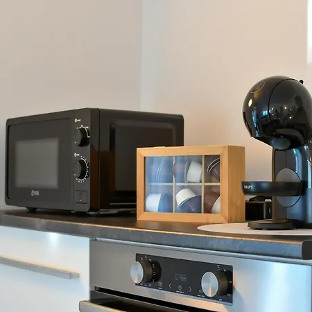 Piramida Kras * Komen