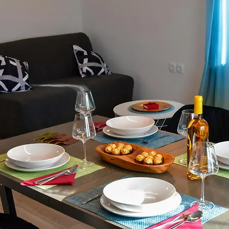 Piramida Kras Daire Komen